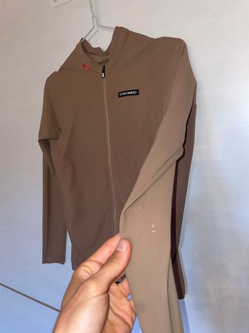 Použité A2B MAILLOT ETXEONDO 2025 bike — obrázek 5 z 6