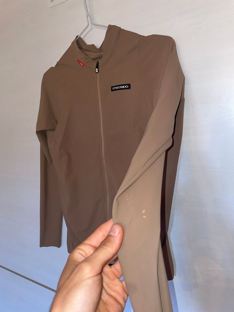 Použité A2B MAILLOT ETXEONDO 2025 bike — obrázek 5 z 6