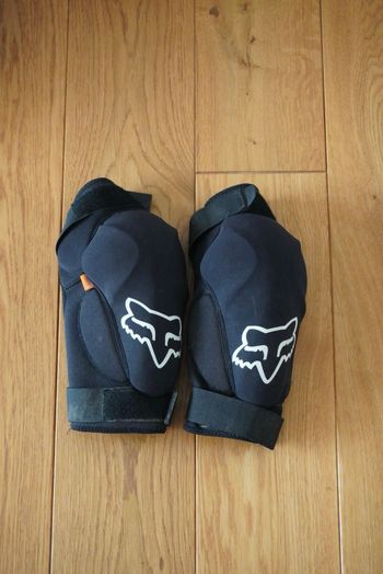 Fox, Launch D30 Knee Guard