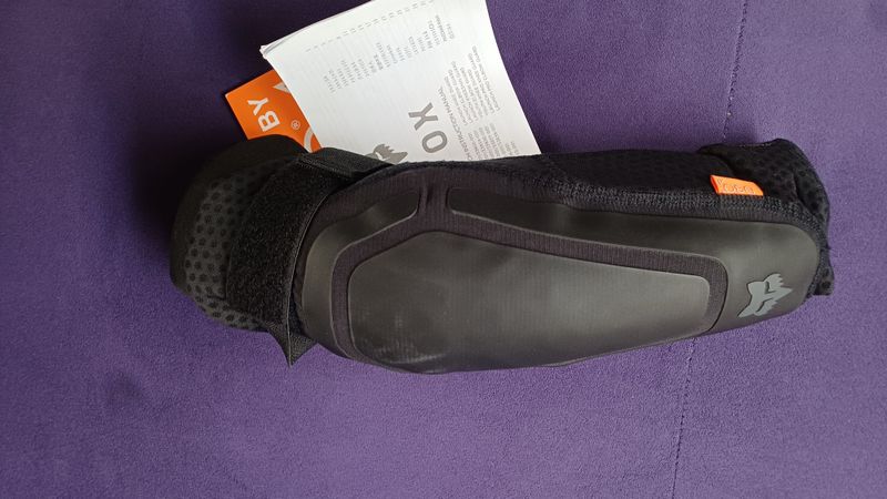 Tweedehands Fox Launch Pro Elbow Guard Black S 2025 Cycling Clothing