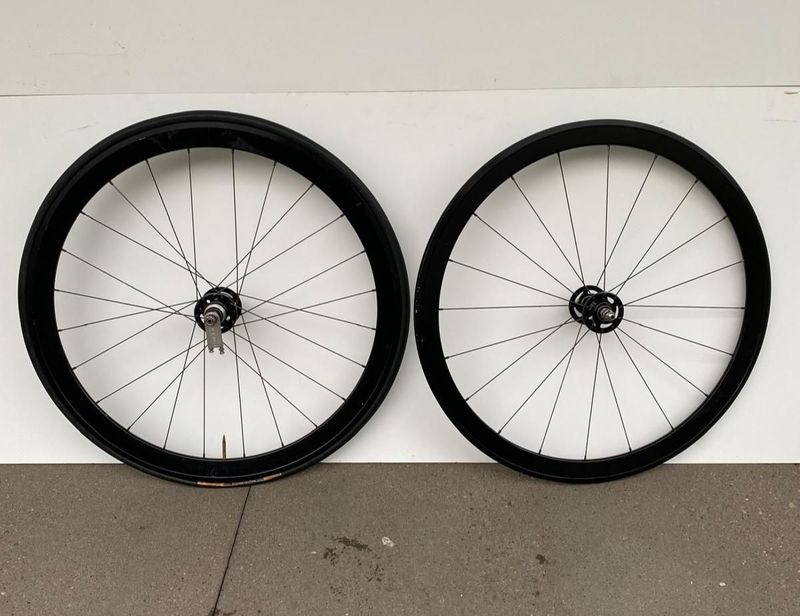 Tweedehands — Track Wheelset Clincher Wheels