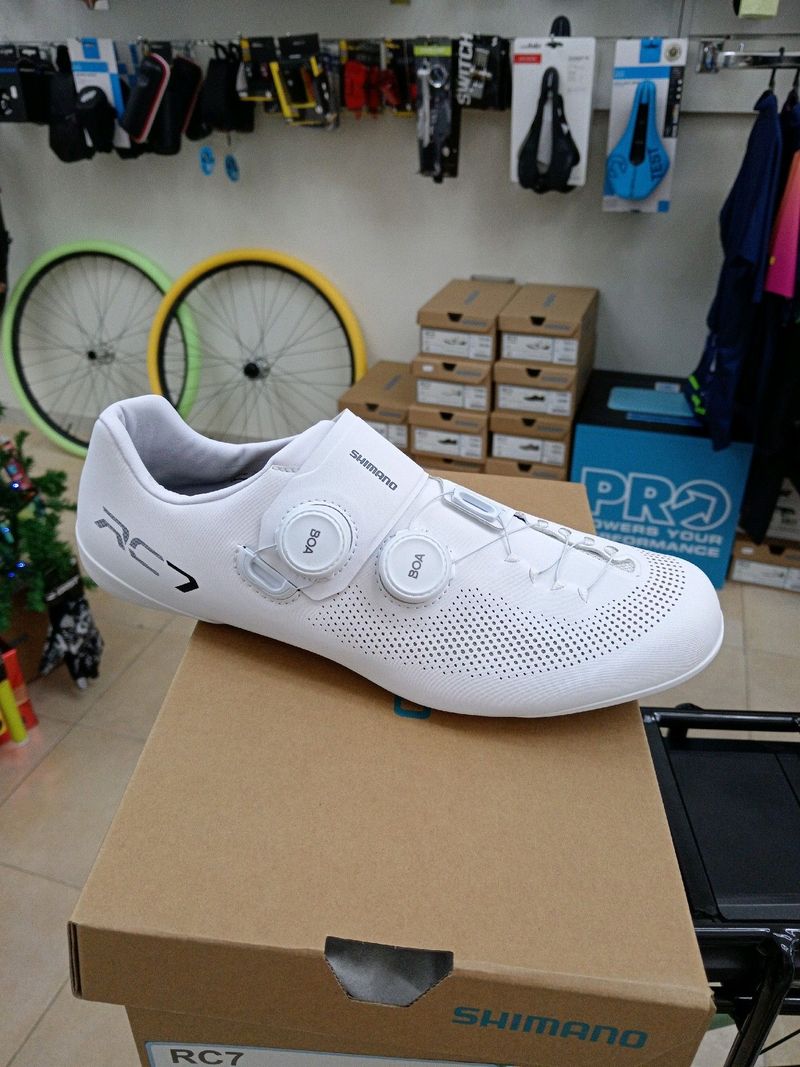 Used Shimano rc7 2025 Cycling Shoes