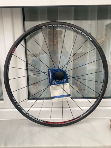 Campagnolo HYPERON ULTRA TWO Cámara y cubierta 2019 Wheels usato