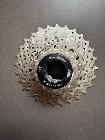 Used Sunrace cassette  11v  11-28 2025 bike