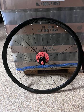 Used Merida Expert CW 2025 bike — image 2 of 3