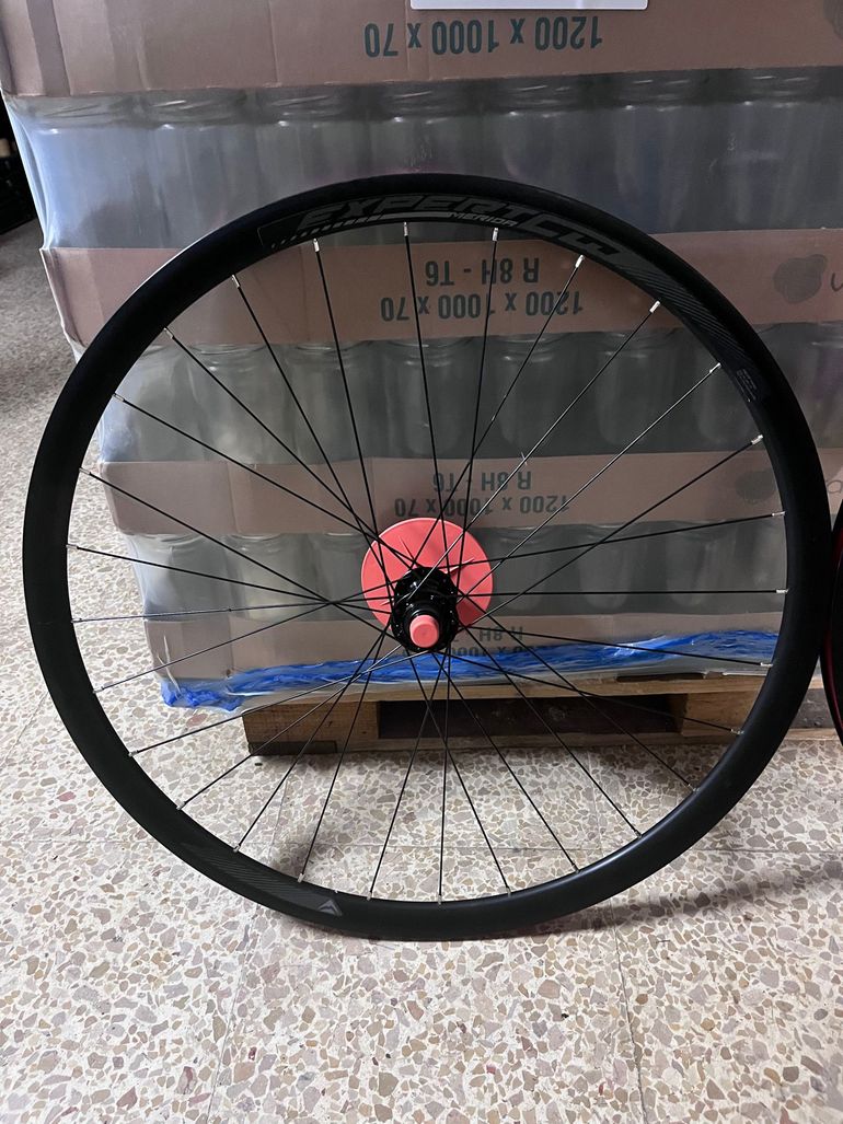 Used Merida Expert CW 2025 bike — image 2 of 3
