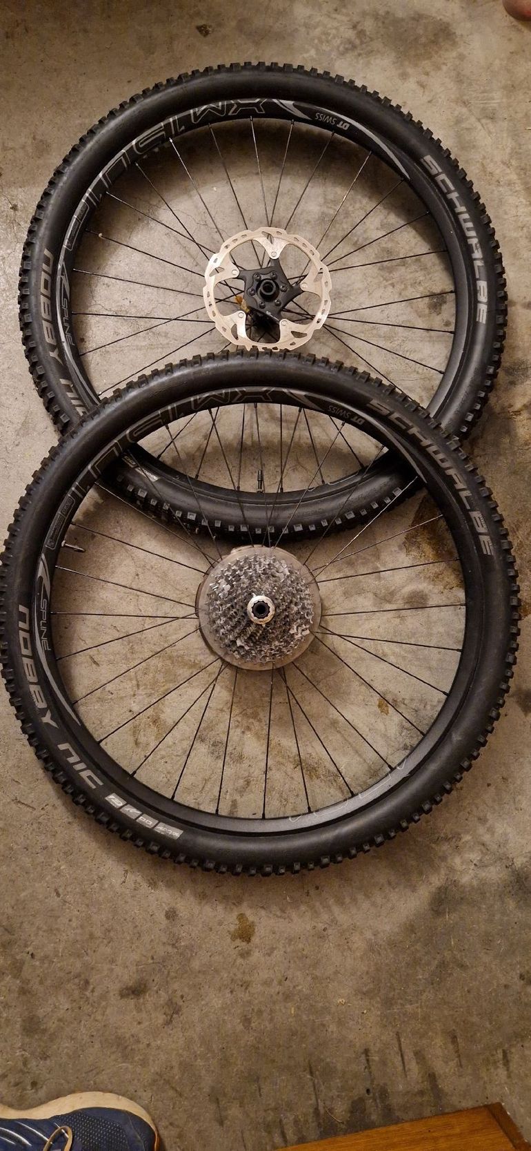 Used Dt Swiss 27,5 gome 230mm 2018 bike — image 1 of 2