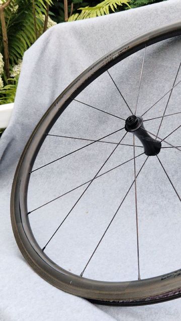 Brugt Roval RAPIDE CLX 32 Front Wheel 2018 bike — billede 8 af 15