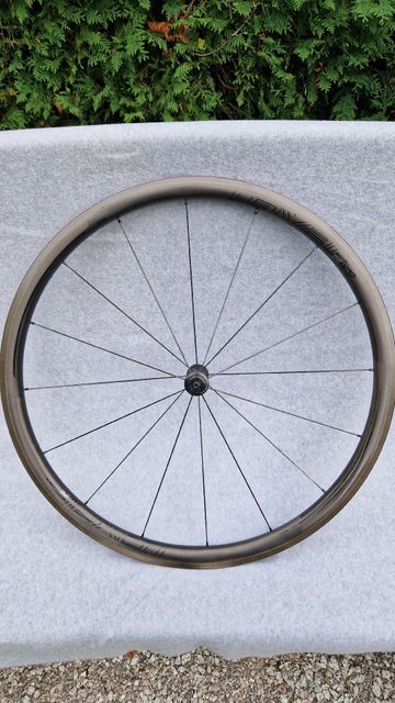 Roval RAPIDE CLX 32 Front Wheel 2018 Wheels usato