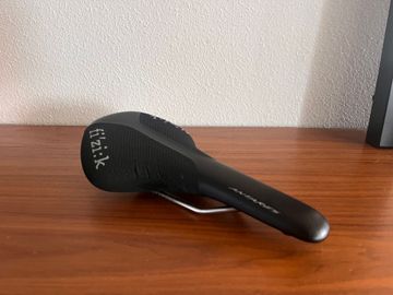 Fizik Antares R3 Large zadel 2020 Saddles & Seatposts d'occasion