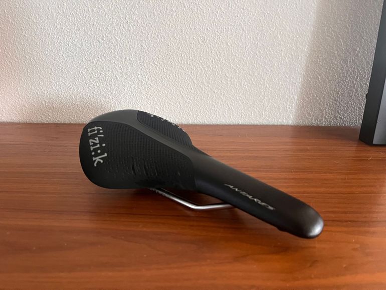 Used Fizik Antares R3 Large zadel 2020 bike — image 1 of 4