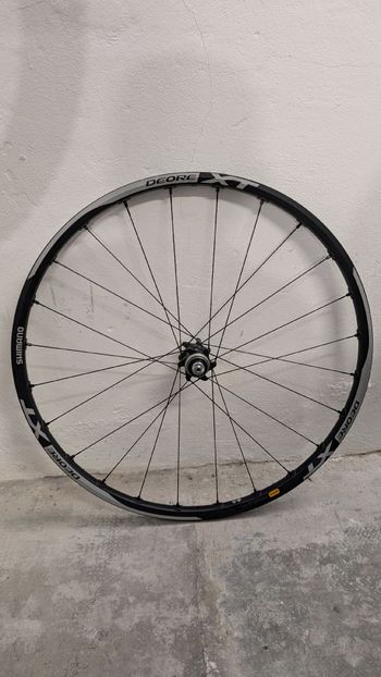 Used Shimano Front Wheel  XT 26" Quick Release 2015 bike