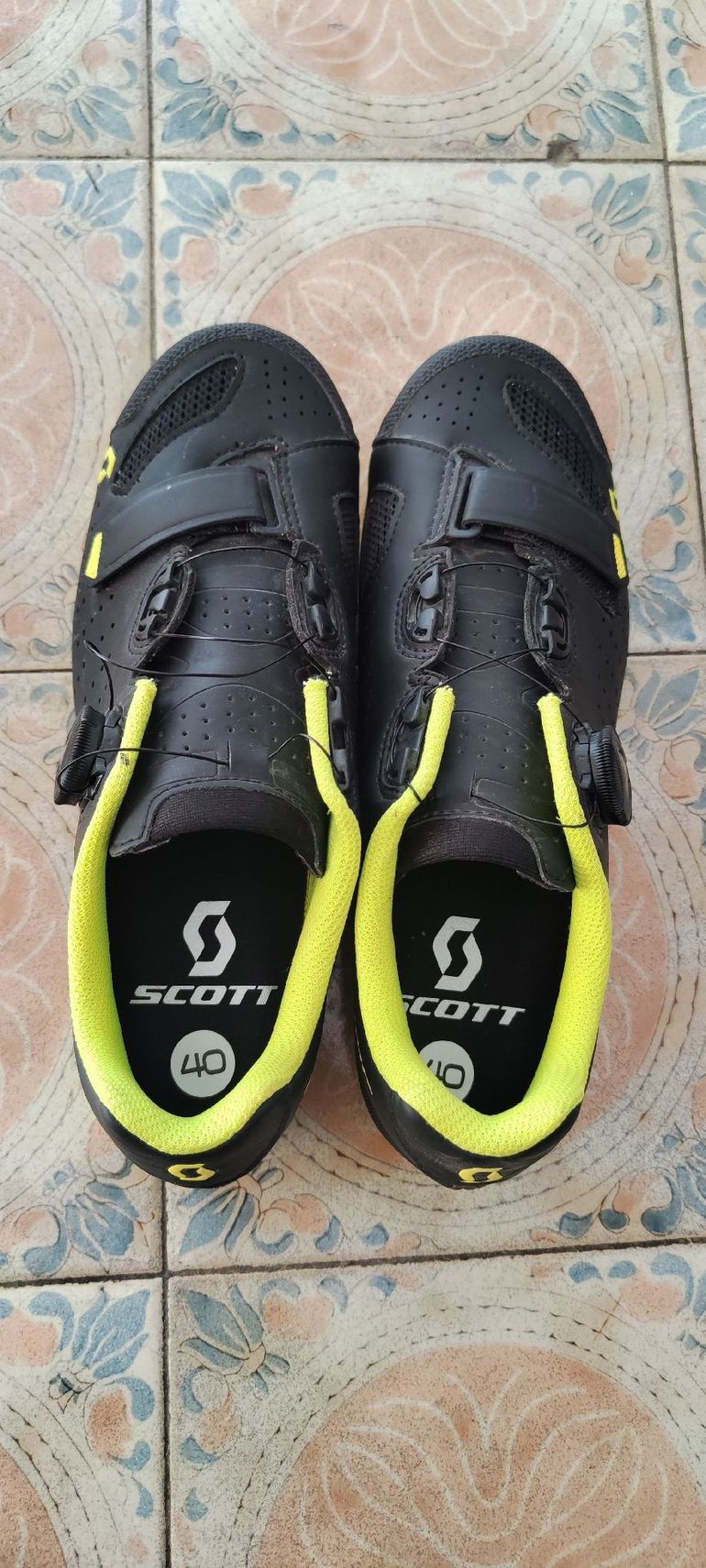 Used Scott scarpe  comp 2023 bike — image 2 of 4
