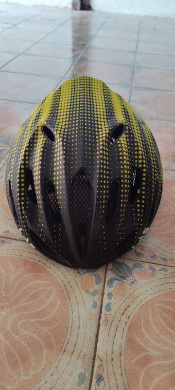 Used Last casco las 2023 bike — image 1 of 7