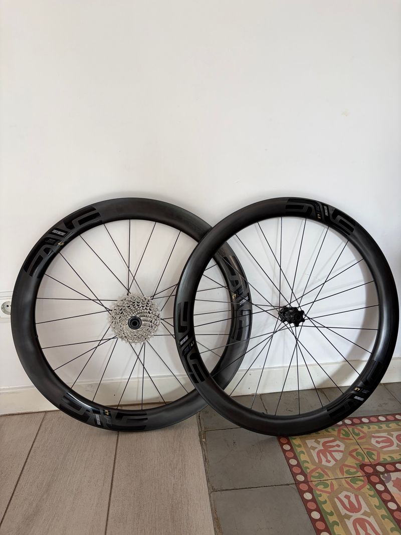 Używany Enve SES 4.5 Wheelset with Classified Powershift System 2024 Wheels