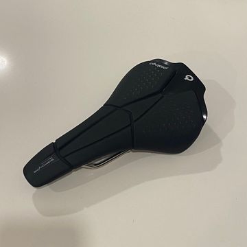 Used Prologo Scratch M5 2025 Saddles & Seatposts