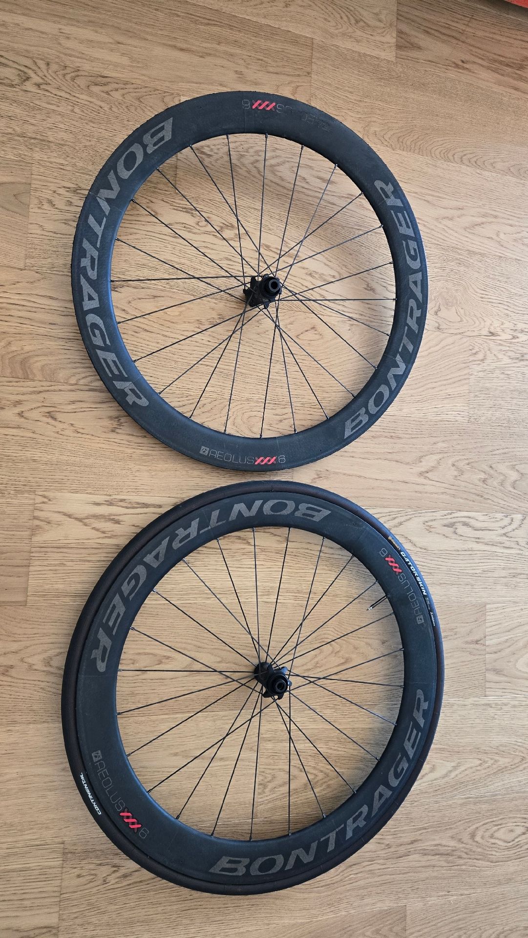 ★大幅値下げ★　bontrager aeolus xxx6 disc　シマノフリー Bontrager Aeolus XXX 6 Disc Tubular Road Wheel - Trek Bikes