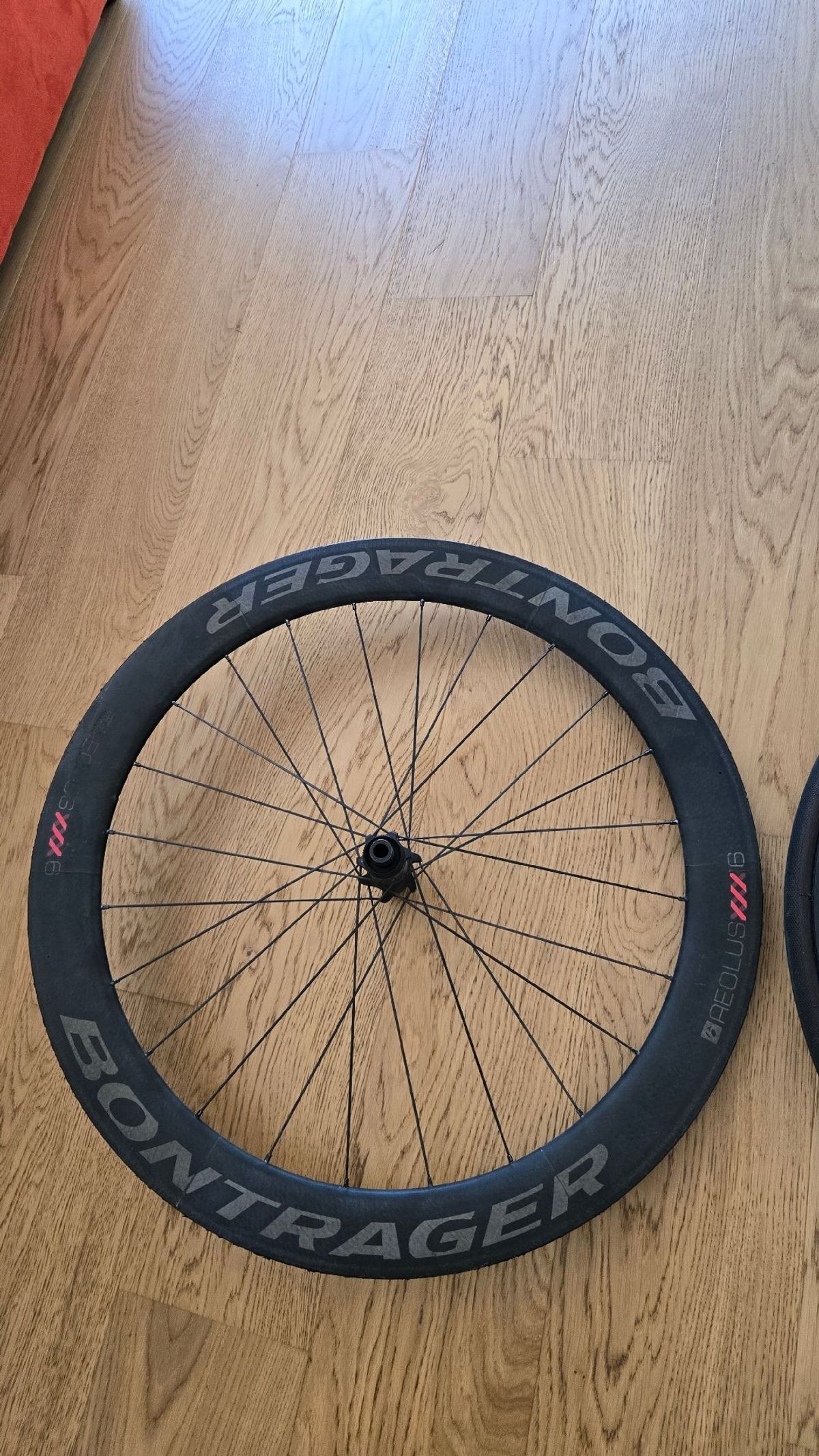 Bontrager Aeolus XXX6 tubular 2020