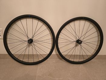 Used Shimano shimano rs710 c32 wielset 2025 bike — image 1 of 11