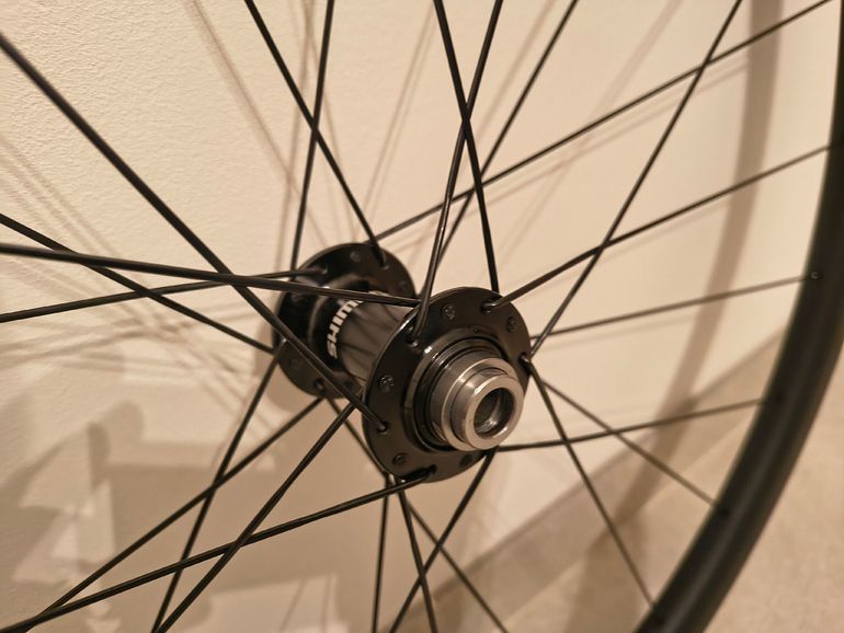 Used Shimano shimano rs710 c32 wielset 2025 bike — image 8 of 11