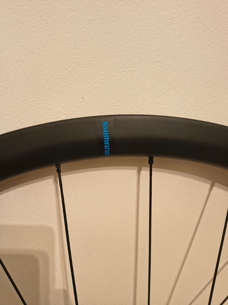Used Shimano shimano rs710 c32 wielset 2025 bike — image 2 of 11