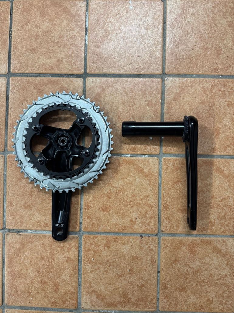 Used Sram guarnitura  Rival 48-35 pedivelle 172,5 2024 bike — image 4 of 4