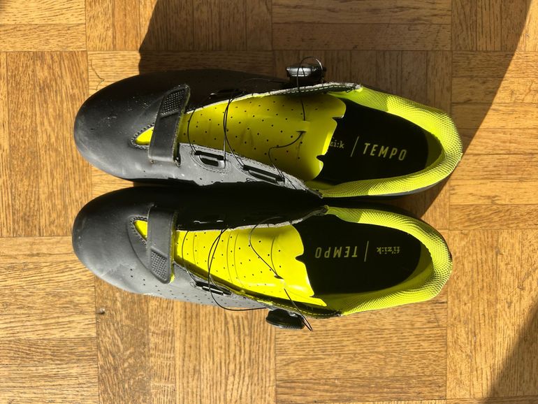 Used Fizik Tempo Overcure R5 2021 bike — image 1 of 4