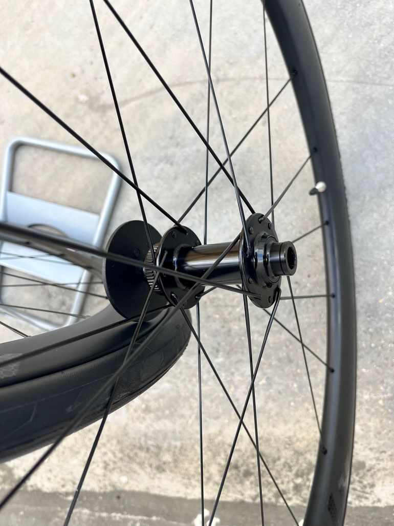 パーツ ATTAQUE CARBON LIGHT (50MM CLINCHER) Attaque ATTAQUE CARBON 50c DB WHEEL SET 2025