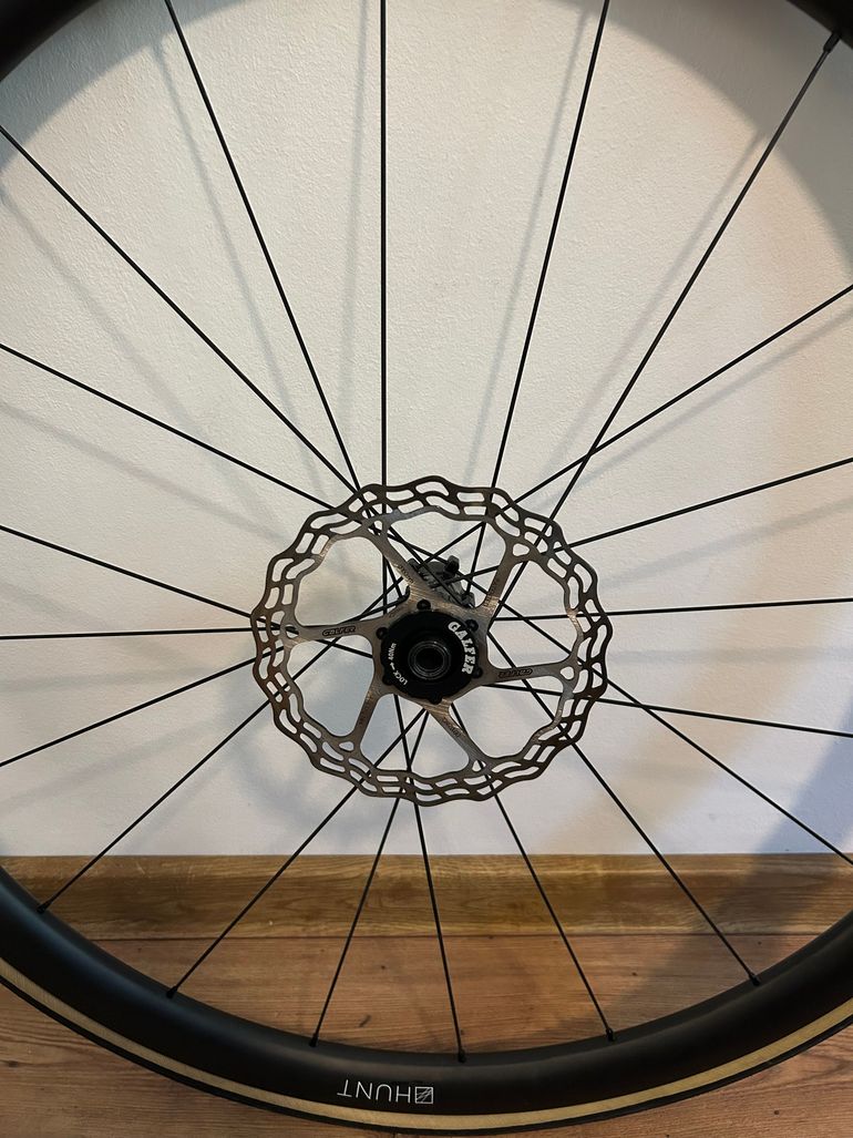 Used Hunt HUNT 30 Carbon Disc Wheelset bike — image 6 of 8