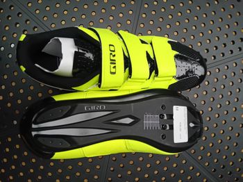 Used Giro Techne Highlight Yellow 2019 bike — image 3 of 3
