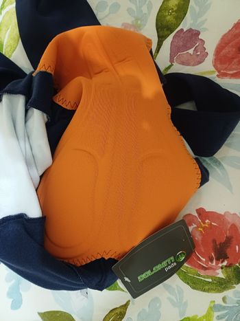 Sl2, Vendo completo invernale(Salopette +Maglia) x bici ,Nuovo con etichetta