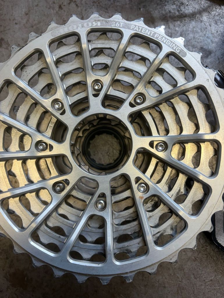 Used Rotor uno 1x13 2020 bike — image 6 of 7