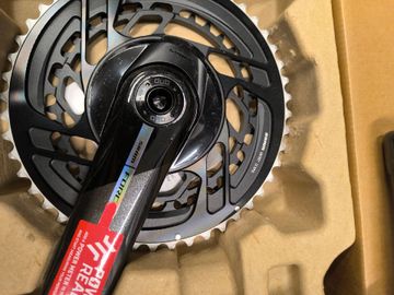 Tweedehands Sram Pédalier force 2025 bike — afbeelding 2 van 5