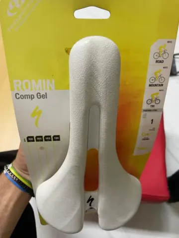 Gebrauchtes Specialized Romin Saddle Branco bike — Bild 3 von 4