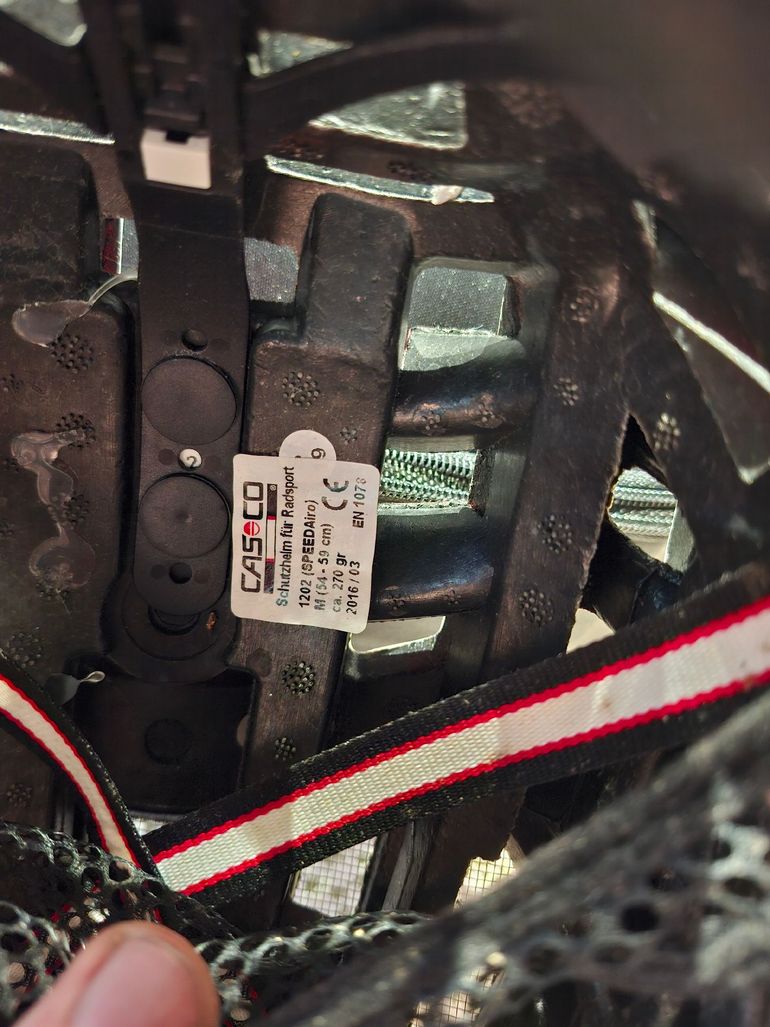 Used Casco Helm bike — image 7 of 8