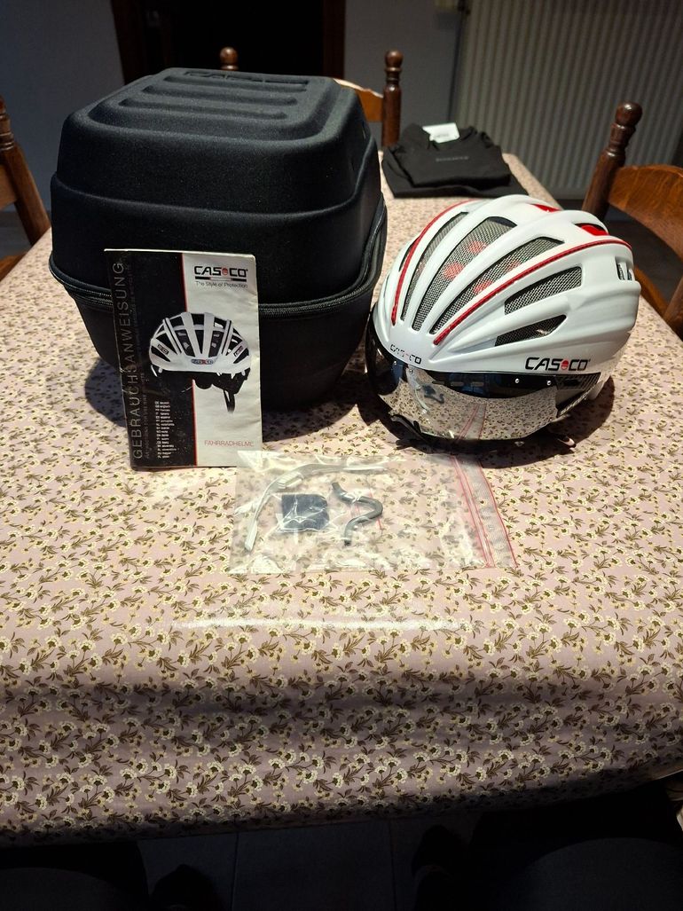 Used Casco Helm bike — image 1 of 8