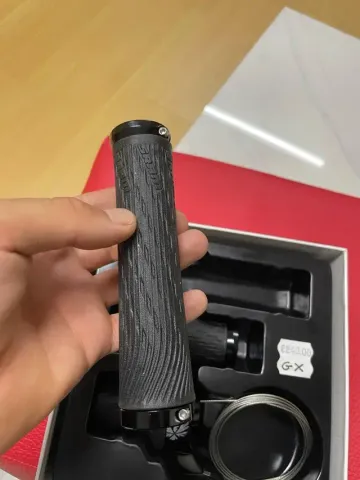 Tweedehands Sram GX Grip Shift 12-speed 2025 bike — afbeelding 4 van 5