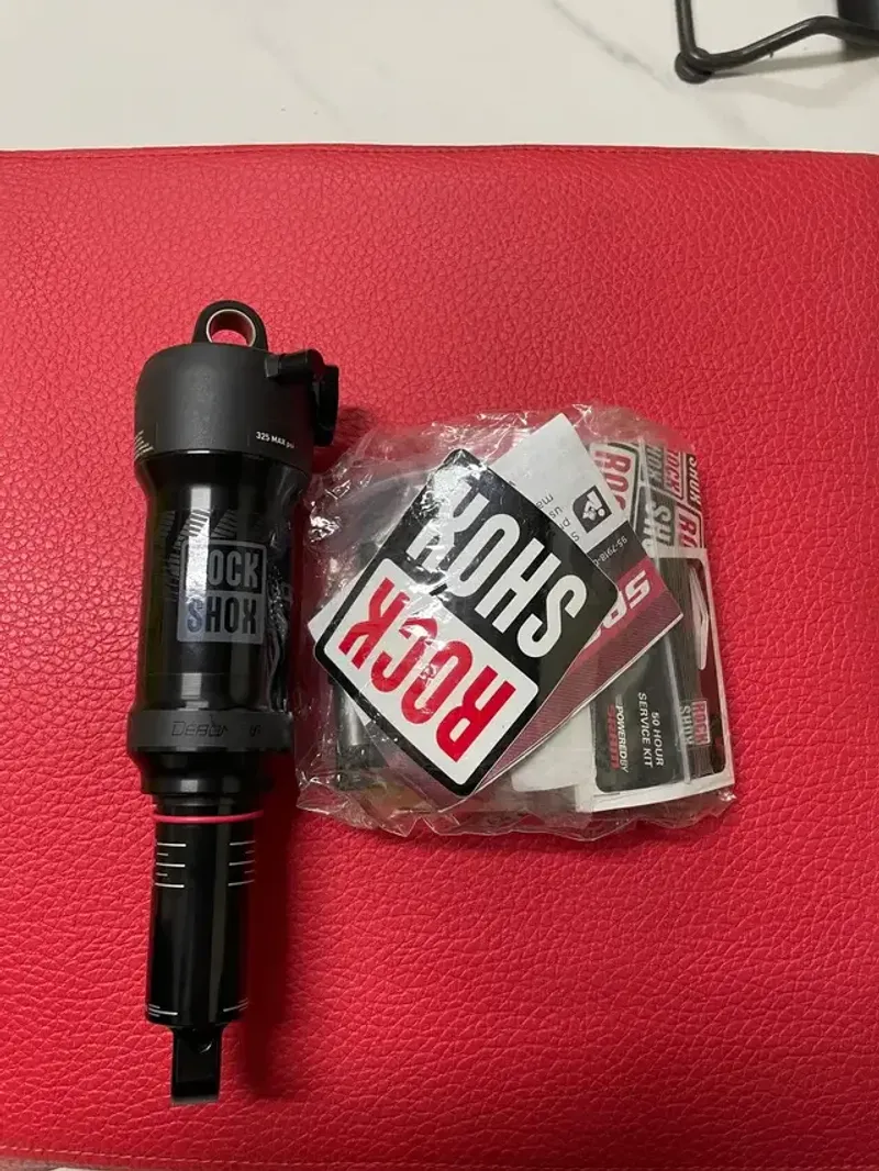 RockShox Air Shock 52.5mm 221mm Rear Suspension d'occasion