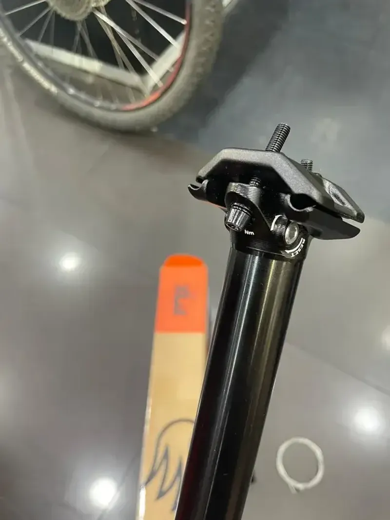Gebrauchtes Fox YOKE Seatpost 2025 Saddles & Seatposts