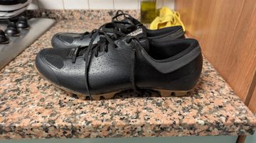 Used Specialized Recon Mixed Shoes bike — image 4 of 6