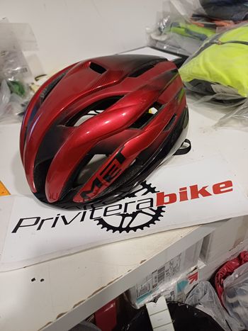 Używany MET TRENTA MIPS RED M - 3HM126CE00MRN2 2023 Cycling Accessories