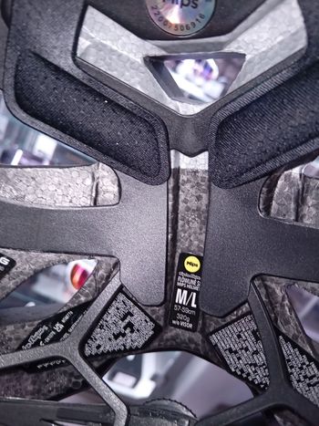 Used TLD Troy Lee Designs Flowline SE MIPS Helmet - S. Black 2025 bike — image 5 of 5