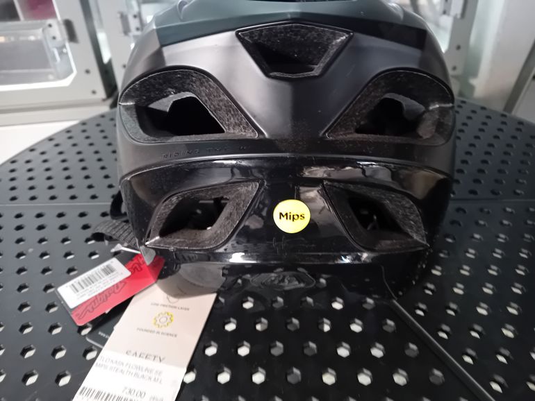 Used TLD Troy Lee Designs Flowline SE MIPS Helmet - S. Black 2025 bike — image 3 of 5