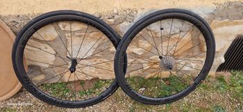 Used Bontrager aeolus pro 3 2020 bike — image 3 of 5