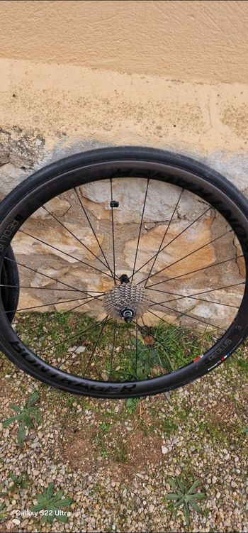 Used Bontrager aeolus pro 3 2020 bike — image 1 of 5