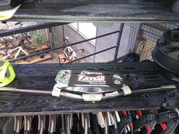 Brugt Renthal Fatbar Carbon 31.8mm 20mm Riser 800mm Cockpit