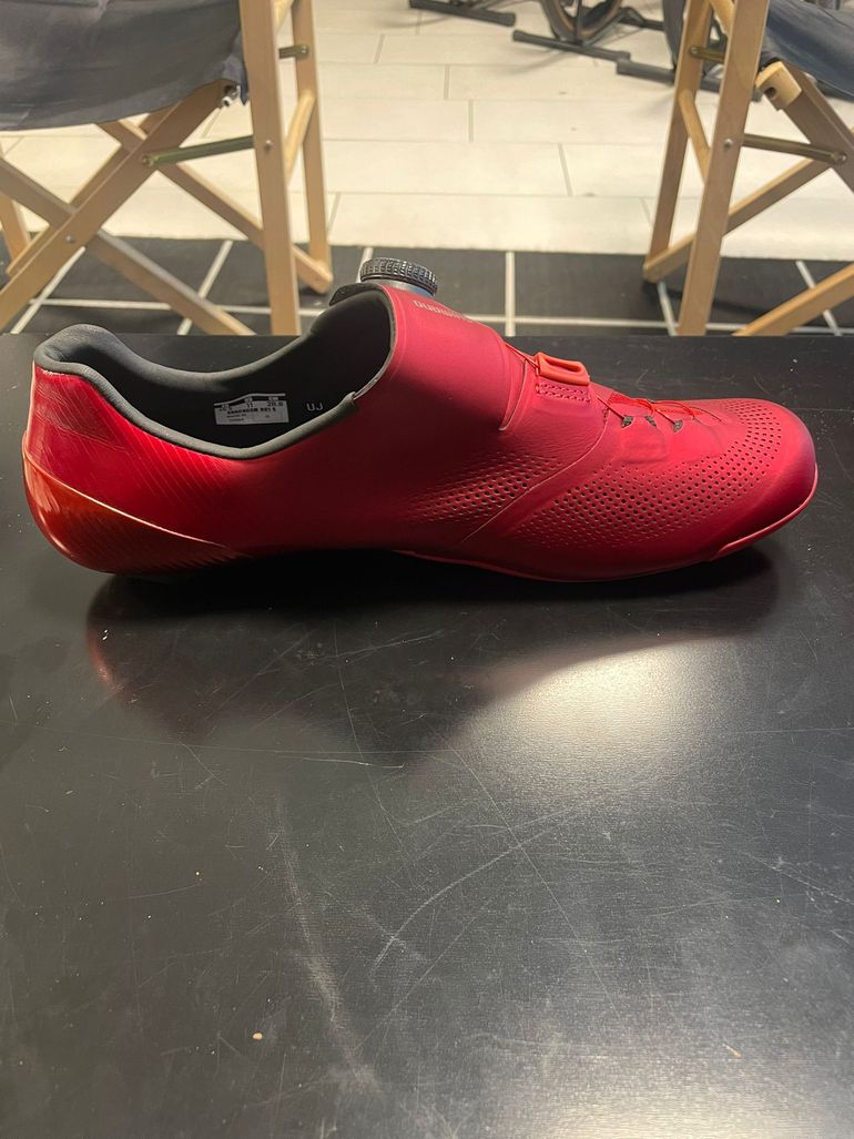 Used Shimano S-Phyre Red bike — image 6 of 8