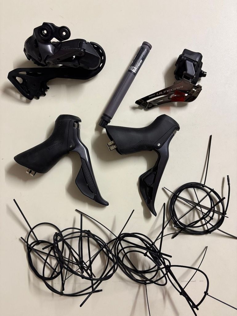 Used Shimano ULTEGRA Di2 R8150 bike — image 2 of 4