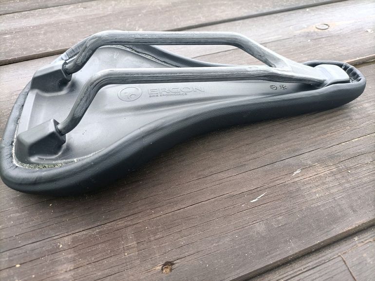 Used Ergon sm10 pro carbón 2024 bike — image 6 of 7