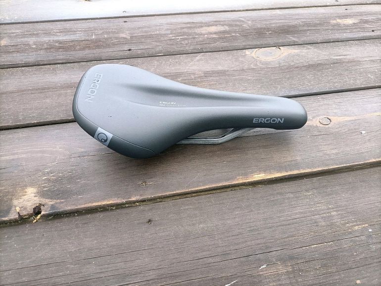 Used Ergon sm10 pro carbón 2024 bike — image 1 of 7